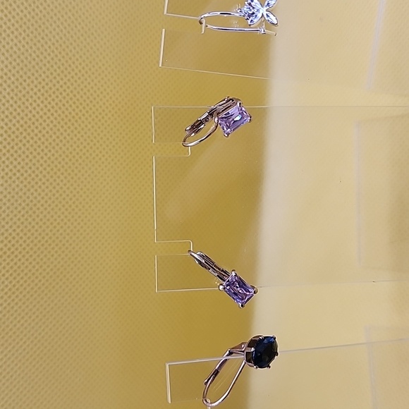 3 pairs of dangle pierced clip earrings - Picture 3 of 4